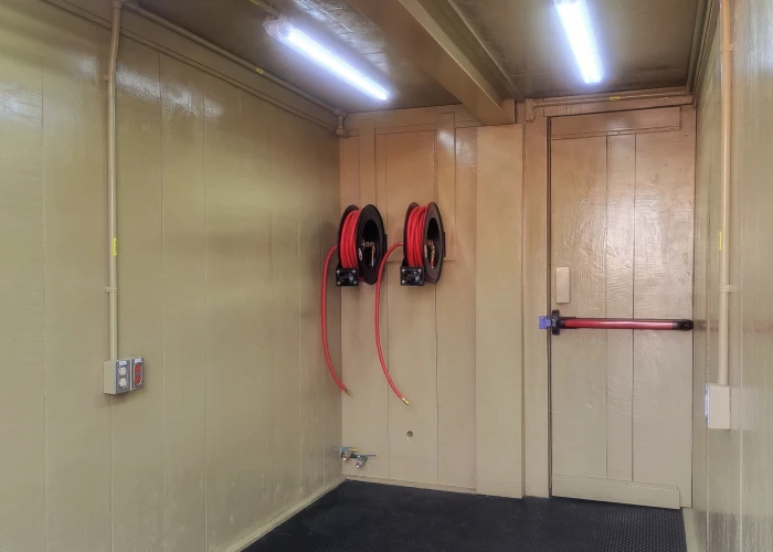 SPM & OIL – Laboratorio prefabricado móvil 1×20 FT